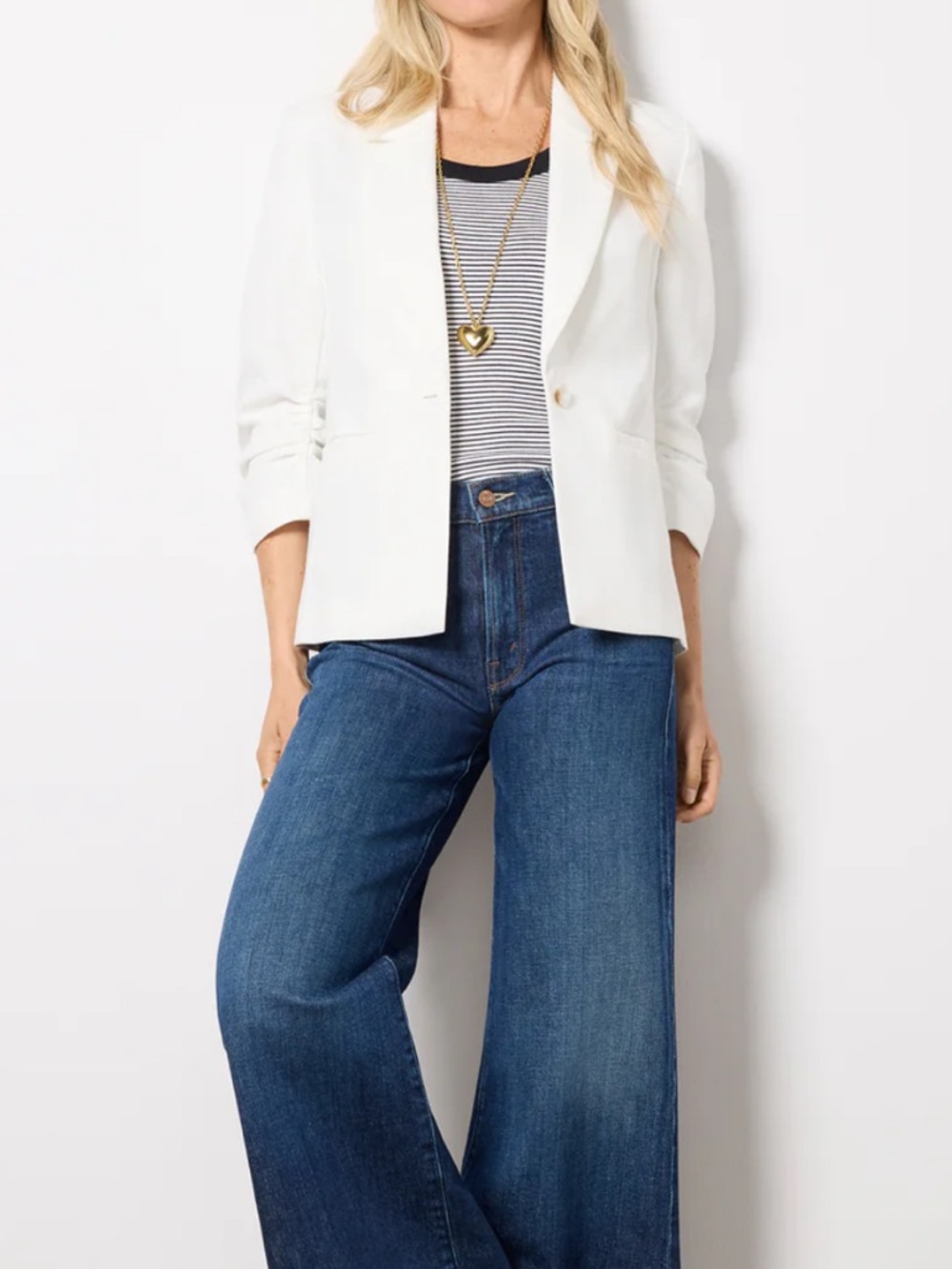Evereve White Tailored Single-Button Blazer - Picture 2 of 5